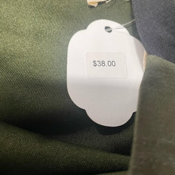 ENTRO Boutique Olive-Green Cold - Picture 5 of 6